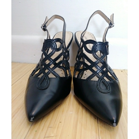 Adrienne Vittadini Shoes - SALE:: Adrienne Vittadini | 10